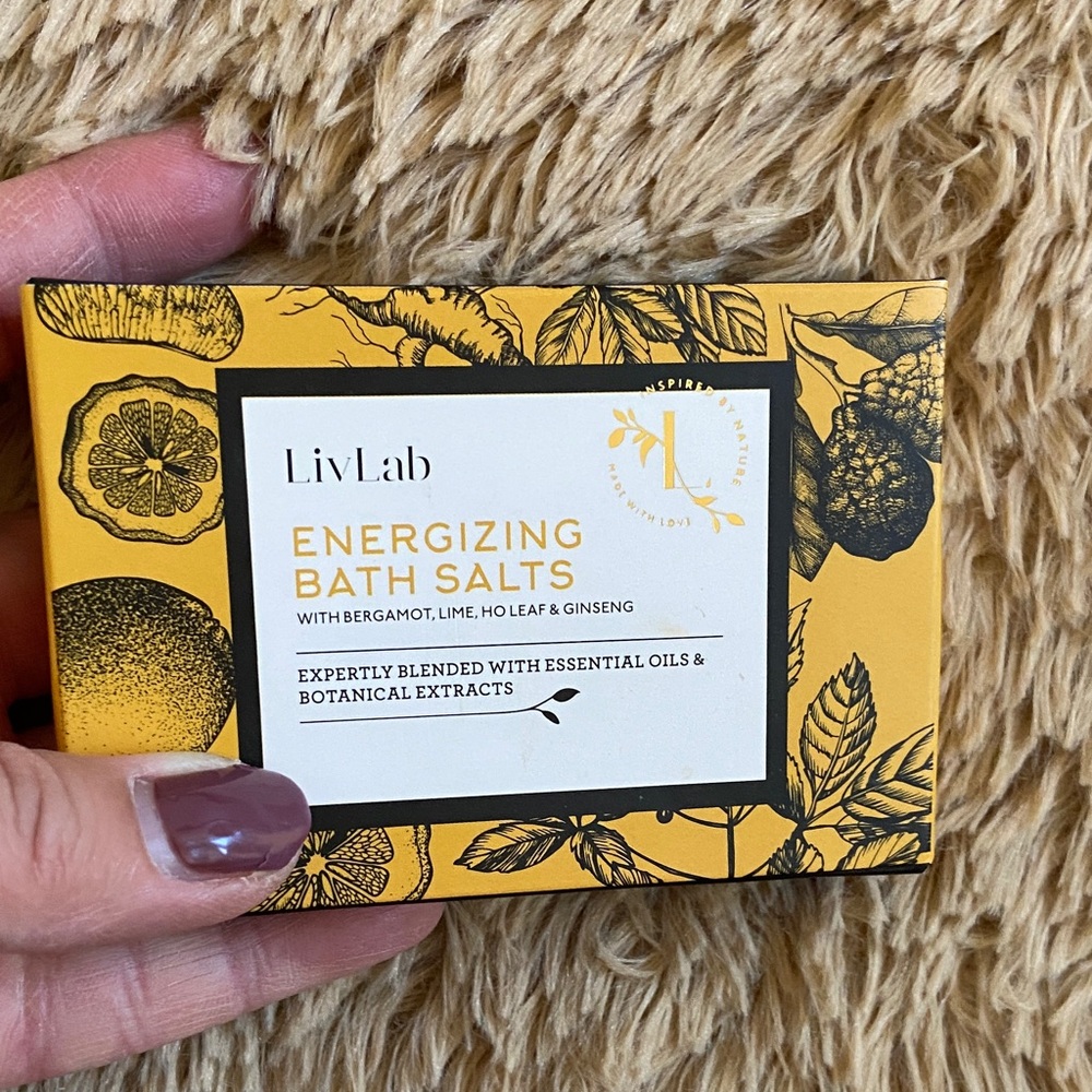 🆕Energizing Bath Salts - Yellow